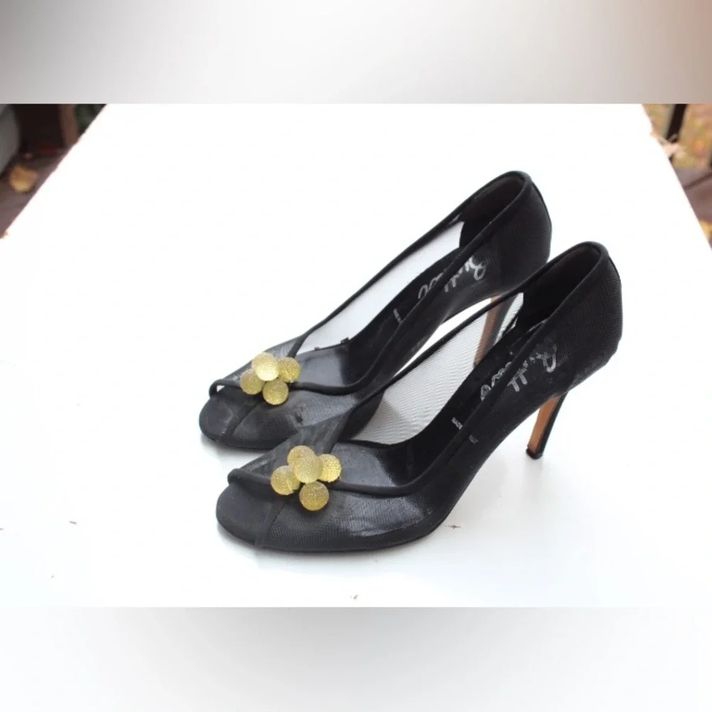 Elegant Butter peep toe pumps